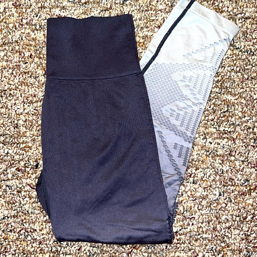 PINK Cool & Comfy Leggings